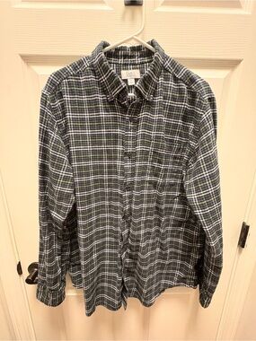 croft & barrow Men's Blue and Green Plaid Button-Down Shirt